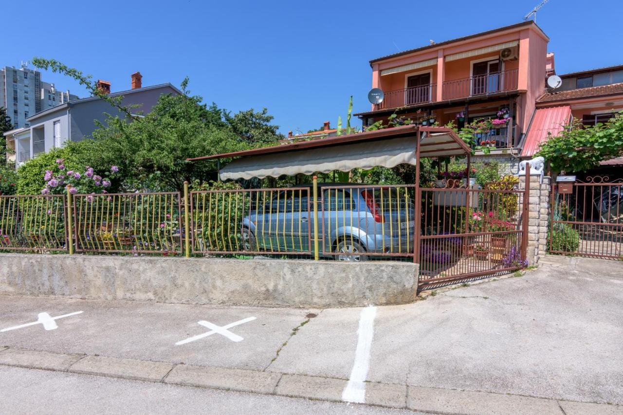 Apartments With A Parking Space Pula - 16053 Esterno foto